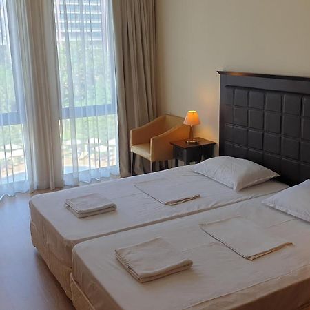 Royal Beach Private Apartments Солнечный берег Экстерьер фото