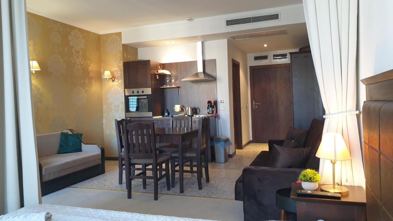 Royal Beach Private Apartments Солнечный берег Экстерьер фото