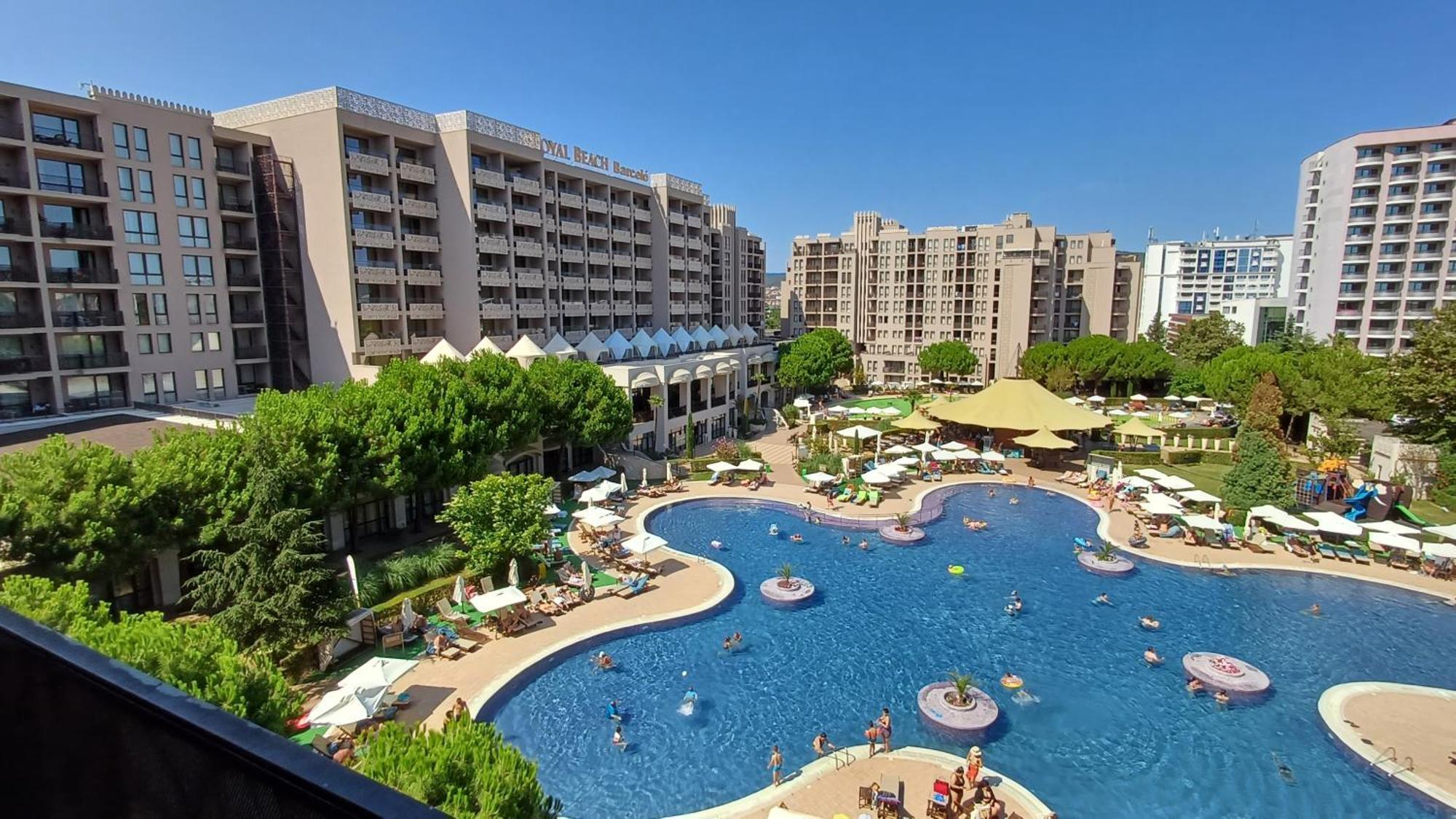 Royal Beach Private Apartments Солнечный берег Экстерьер фото