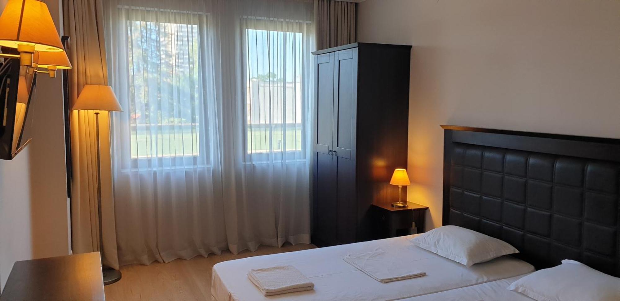 Royal Beach Private Apartments Солнечный берег Экстерьер фото
