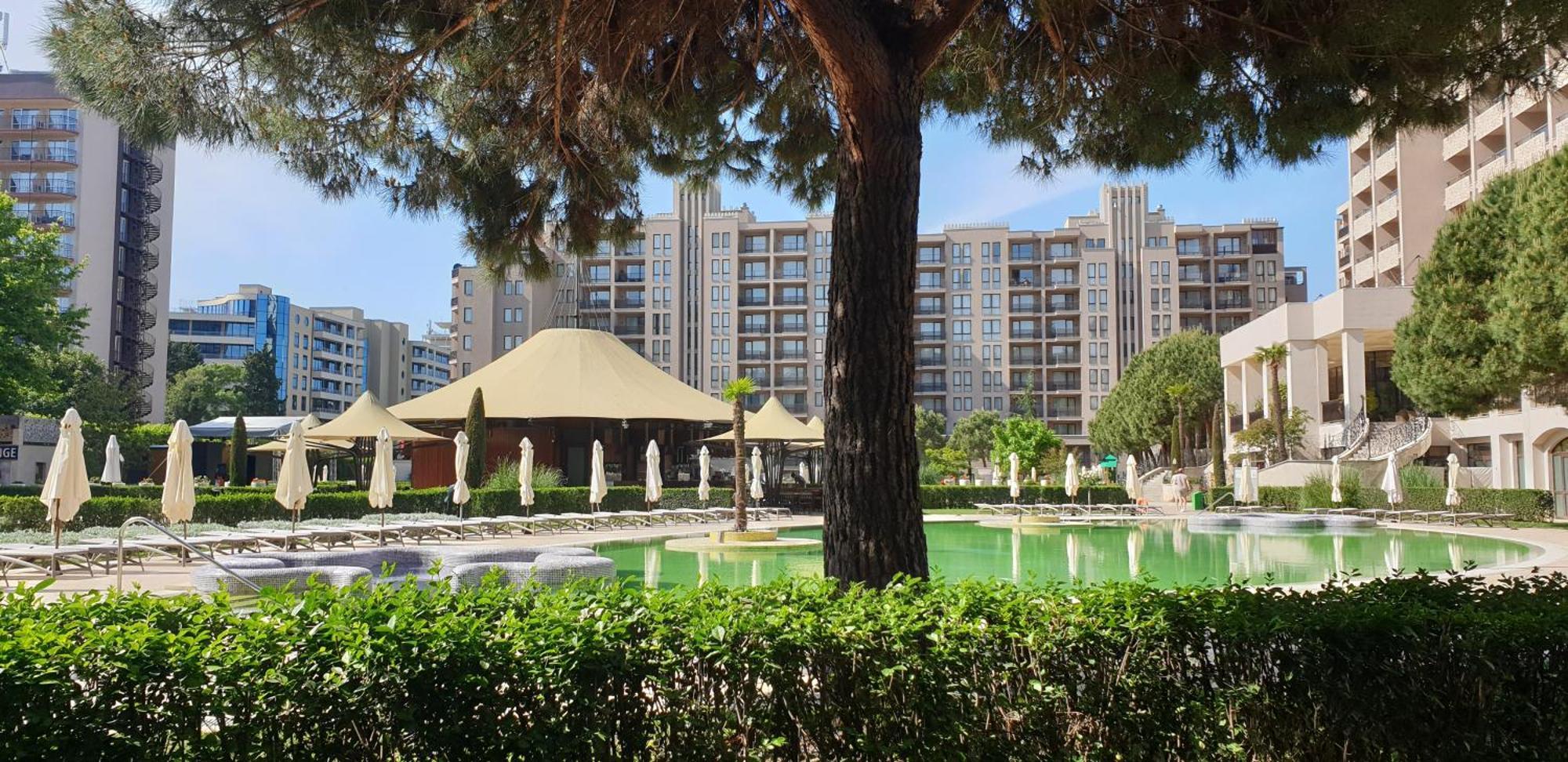 Royal Beach Private Apartments Солнечный берег Экстерьер фото