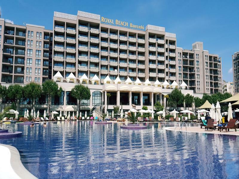 Royal Beach Private Apartments Солнечный берег Экстерьер фото